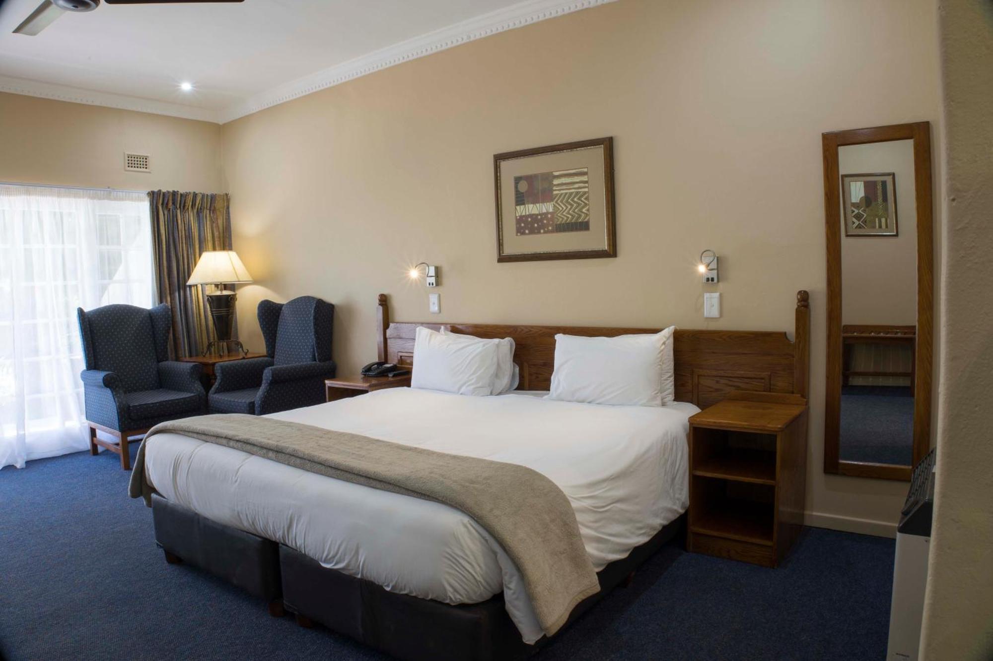 คาธีดรัล พีค โฮเต็ล Hotel วินเทอร์ตัน ภายนอก รูปภาพ
