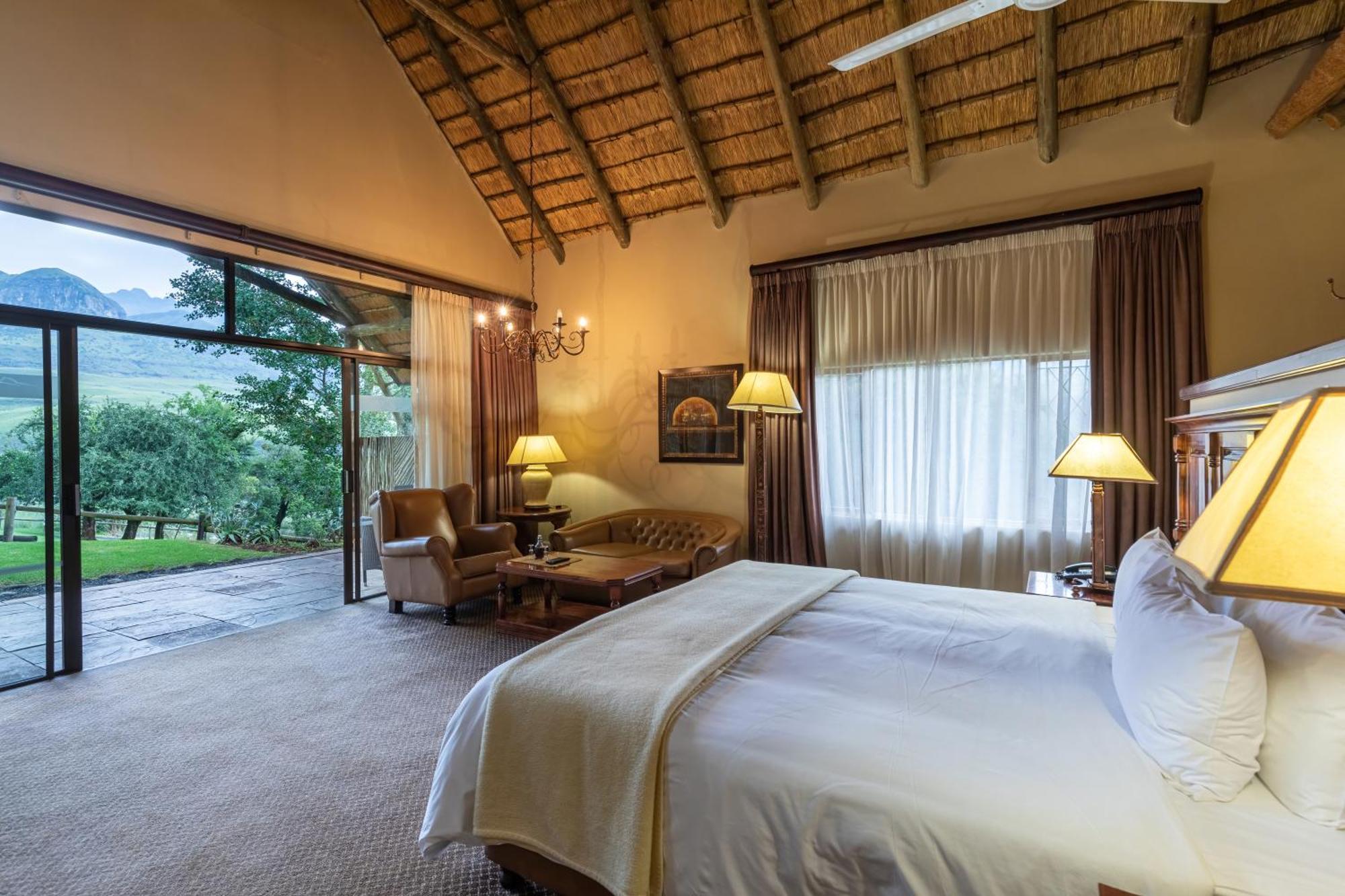 คาธีดรัล พีค โฮเต็ล Hotel วินเทอร์ตัน ภายนอก รูปภาพ